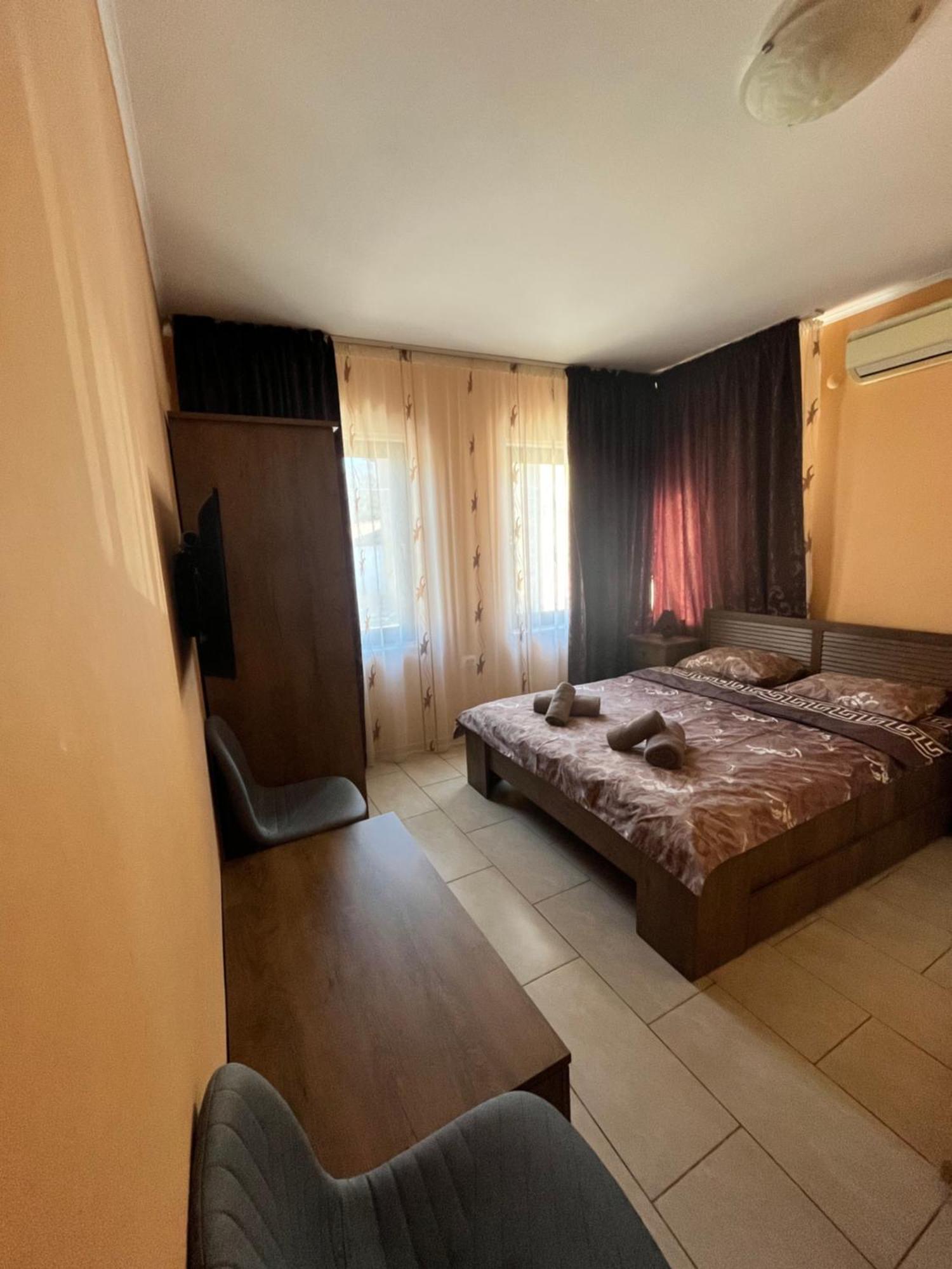 Guesthouse Zornitsa Хисаря Екстериор снимка