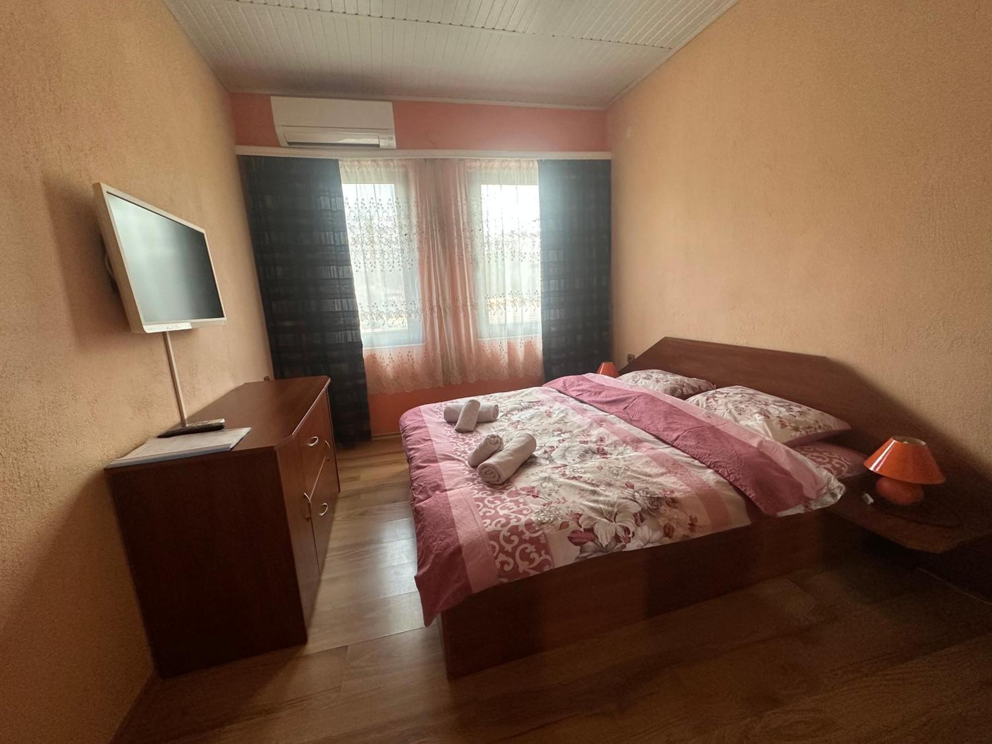 Guesthouse Zornitsa Хисаря Екстериор снимка